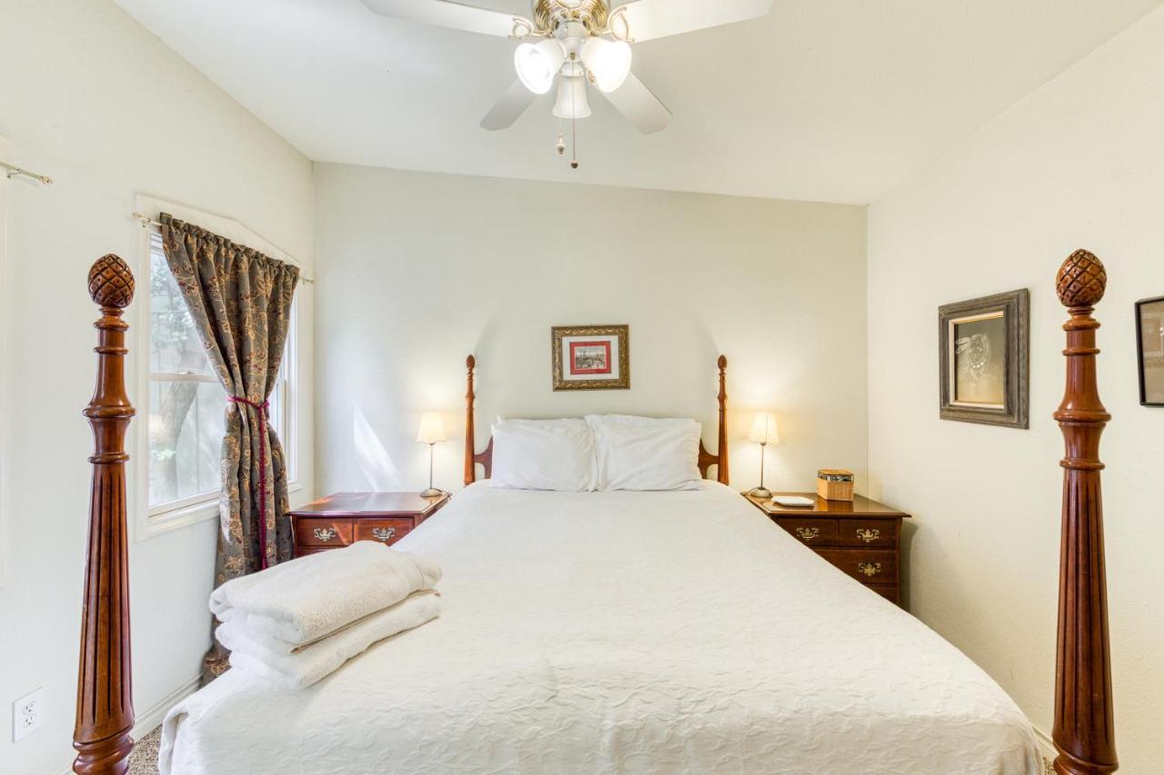 سان أنطونيو Yellow Rose Bed & Breakfast المظهر الخارجي الصورة